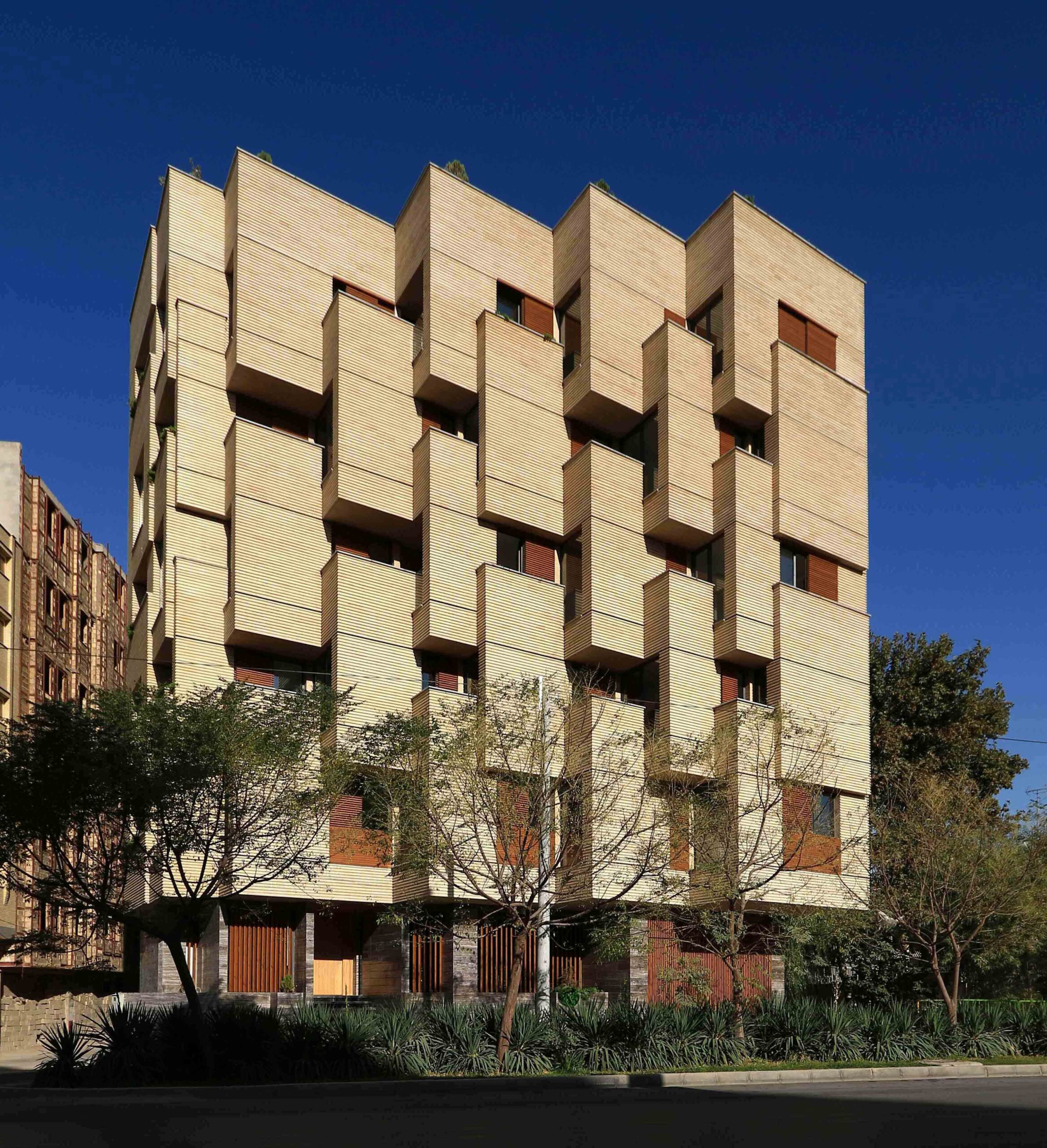 رتبه اول برندگان گروه مسکونی - آپارتمانی