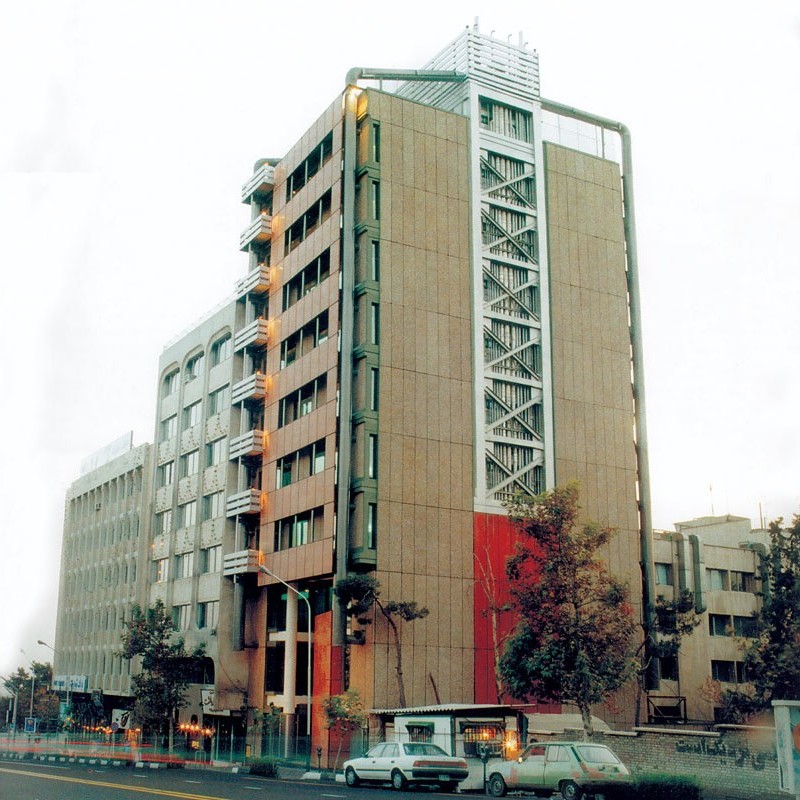 رتبه پنجم جایزه معمار 1380