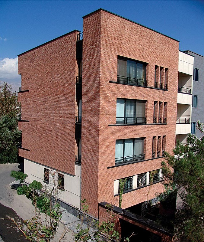 رتبه سوم گروه مسکونی - آپارتمانی