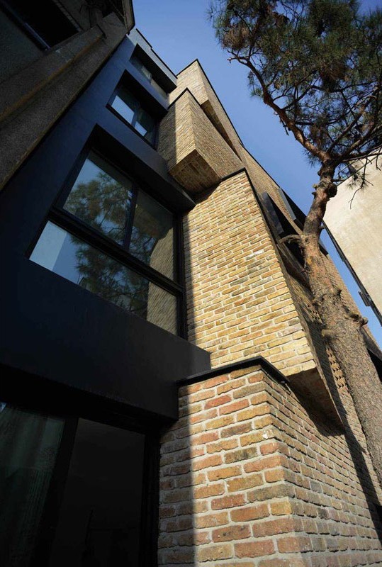 رتبه اول گروه مسکونی - آپارتمانی