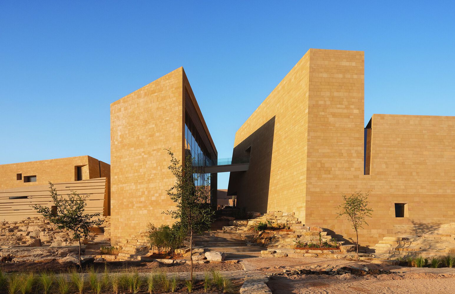 بهترین پروژههای معماری سال ۲۰۲۴ از نگاه آرکدیلی