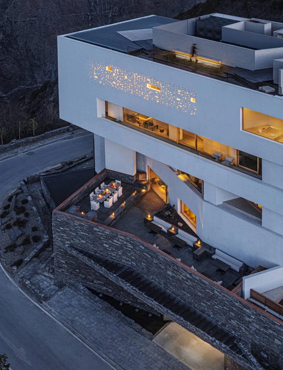 هتل Poodom Deqin Meri اثر BUZZ | Büro Ziyu Zhuang