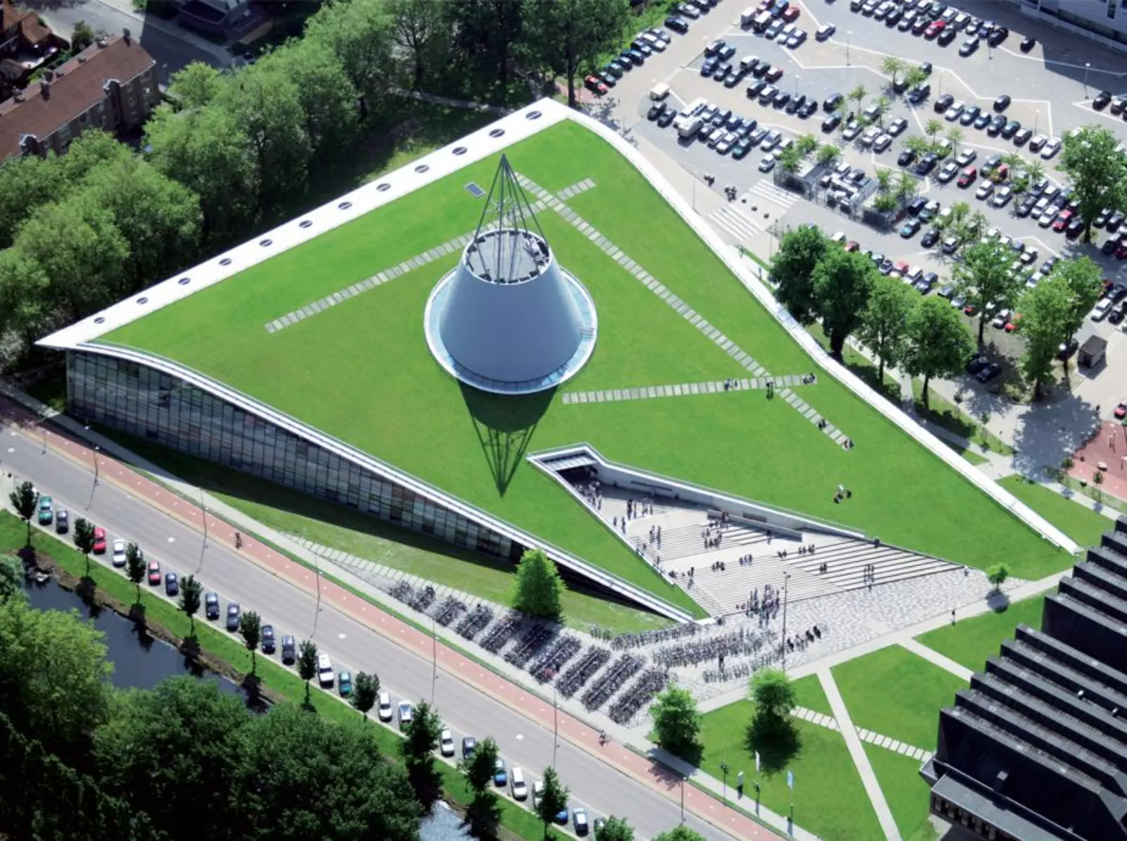 Delft University of Technology