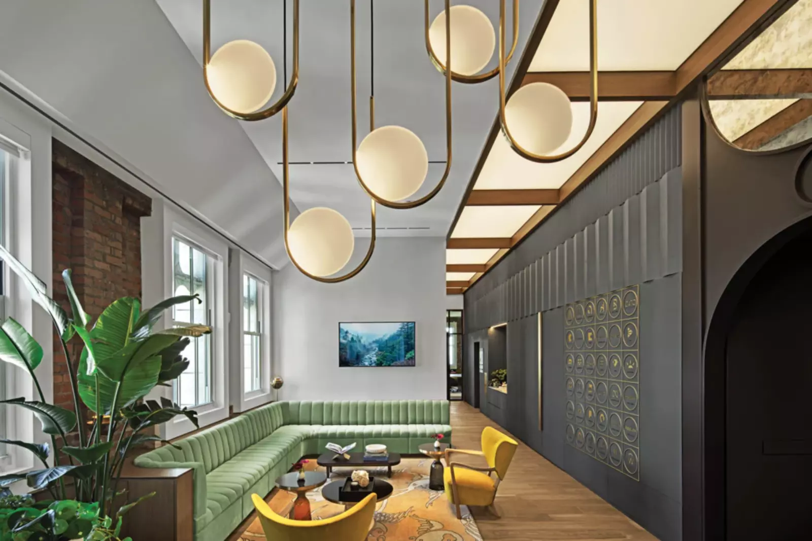 رستوران تاریخی ماکسیم در پاریس