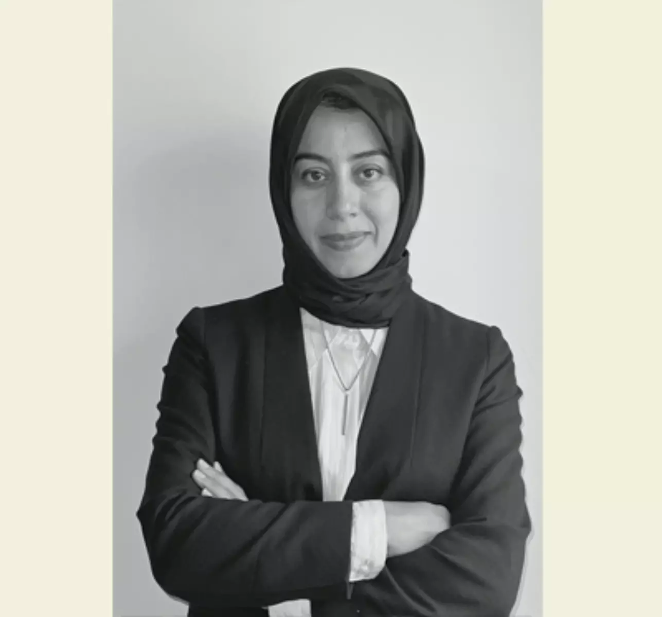 عاطفه کرباسی