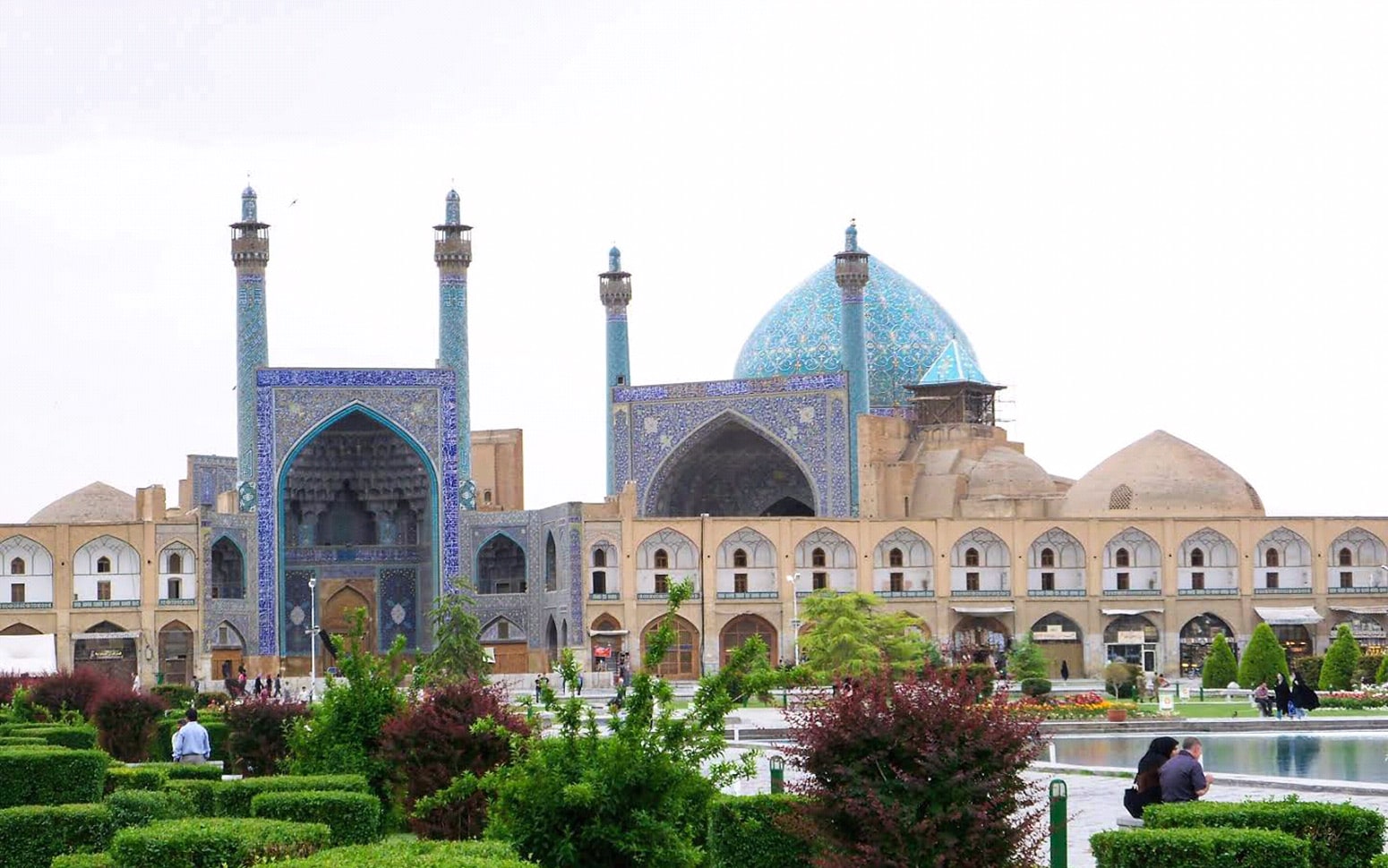 نشست پایه های مسجد جامع عباسی اصفهان