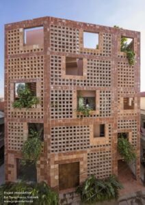 00_Bat_Trang_House_02_Ceramic_brick_facade