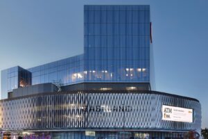 146_ACME-Eastland-Hotel-04-Evening_view_of_Hotel_and_Carpark-Michael-Gazzola