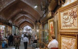 بازار تاریخی ساوه نفس تازه می‌کند