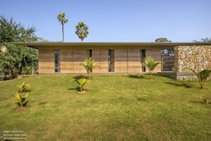 the-eart-house-art-and-architecture-associates_16