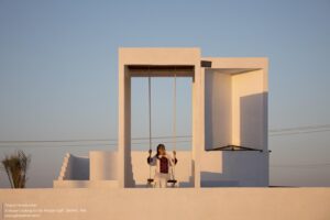a-house-looking-to-the-sea-kooshk-office_10