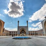 مترو علیه میراث فرهنگی اصفهان | عبور قطار از ۲۰ متری مسجدی که ثبت جهانی است!