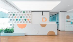 05_front_desk_area