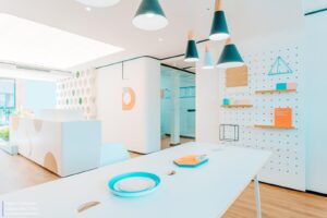 16_life-oriented_decorations