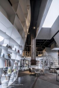 bookstore-in-the-blast-furnace-hypersity-architects_48
