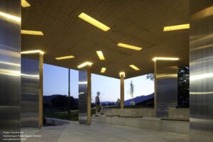 skakkeringen-public-square-locallll-plus-pir2_25