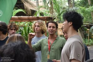 17_Jonathan_Mizzi_Director_of_Mizzi_Studio_Teaching_02_Credit_Eden_Rice__AD_