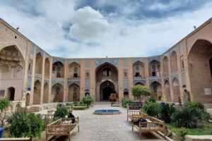 هیچ اثری از نشت آب در کاروانسرای گنجعلی‌خان شهر کرمان مشاهده نشده است