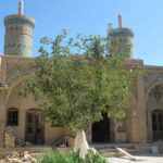 مرمتِ مشارکتی مسجد و مدرسه‌ خانم زنجان