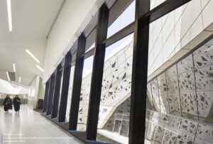 009_ZHA_KAPSARC_View_to_Interior_Courtyard_©Hufton_Crow