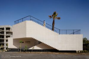 AA-Samian_office-01