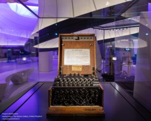 ZHA_Mathematics_The_Winton_Gallery_ph_LukeHayes_20