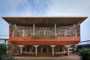 jami-at-taqwa-mosque-cibinong-ismail-solehudin-architecture_11