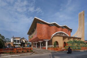 jami-at-taqwa-mosque-cibinong-ismail-solehudin-architecture_9