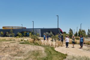 munarra-centre-for-regional-excellence-arm-architecture_7