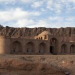 آغاز مرمت کاروانسرای جهانی چاه‌کوران شهرستان راور