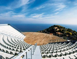 کاخ حباب‌ها | Palais Bulles