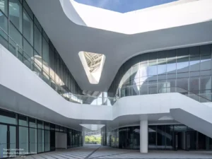 مرکز کروی شین‌چانگ | Xinchang Globular Center