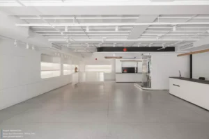 1730019539300AA-shiraz_rost_showroom_23