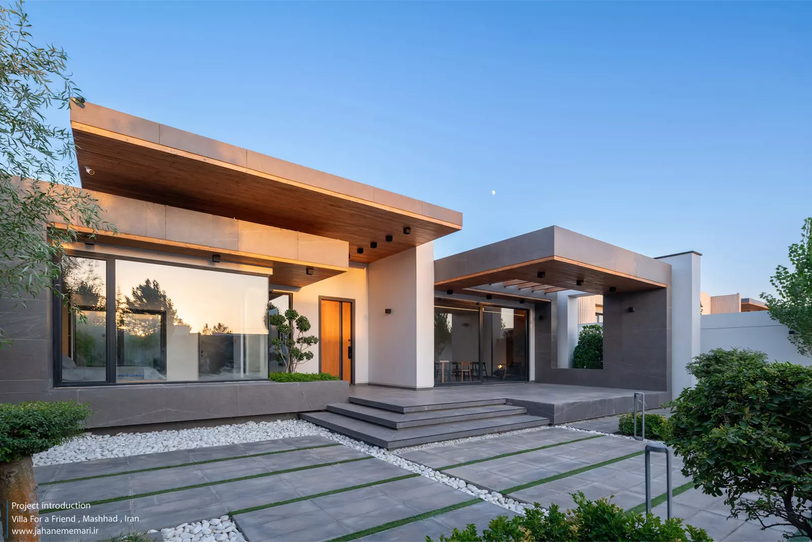 ویلایی برای یک دوست