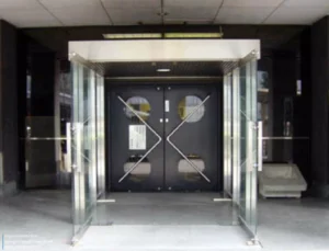 برج کپسولی ناکاگین Nakagin Capsule Tower