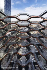 سازه عمومی وسل Vessel Public Landmark