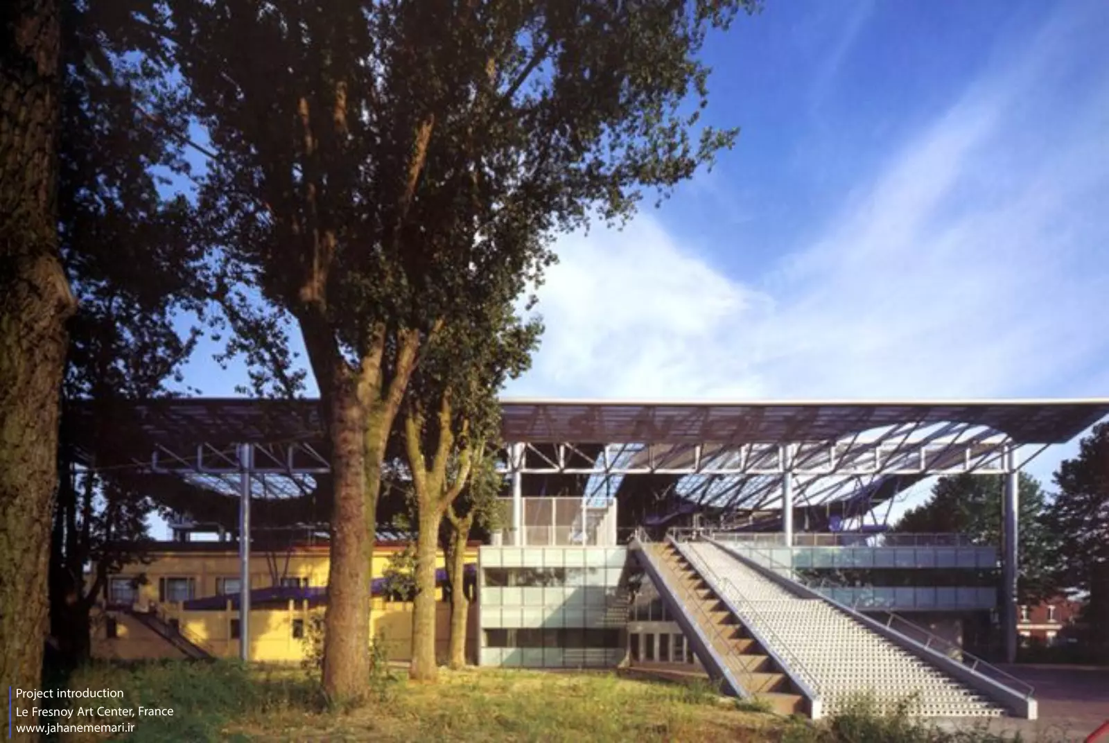 مرکز هنری لِ فرنوآی | Le Fresnoy Art Center