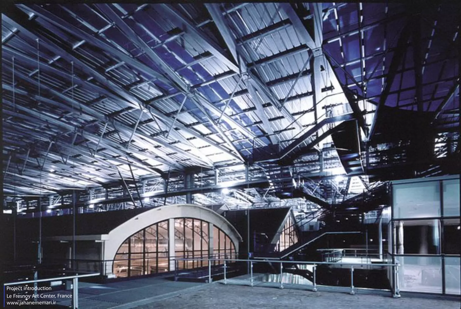 مرکز هنری لِ فرنوآی | Le Fresnoy Art Center