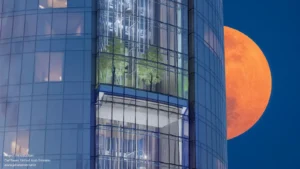 برج هتل سیِل دبی مارینا Ciel Dubai Marina Hotel