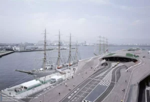 ترمینال بین‌المللی مسافربری یوکوهاما Yokohama International Passenger Terminal