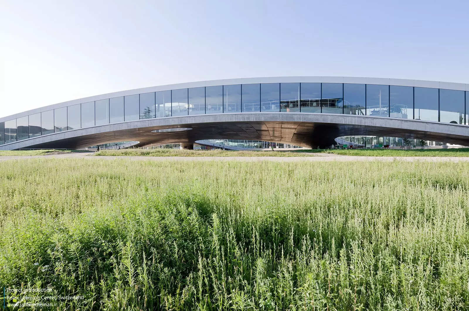 مرکز یادگیری رولکس Rolex Learning Center