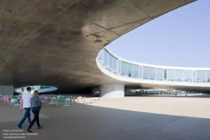 مرکز یادگیری رولکس Rolex Learning Center
