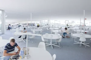 مرکز یادگیری رولکس Rolex Learning Center